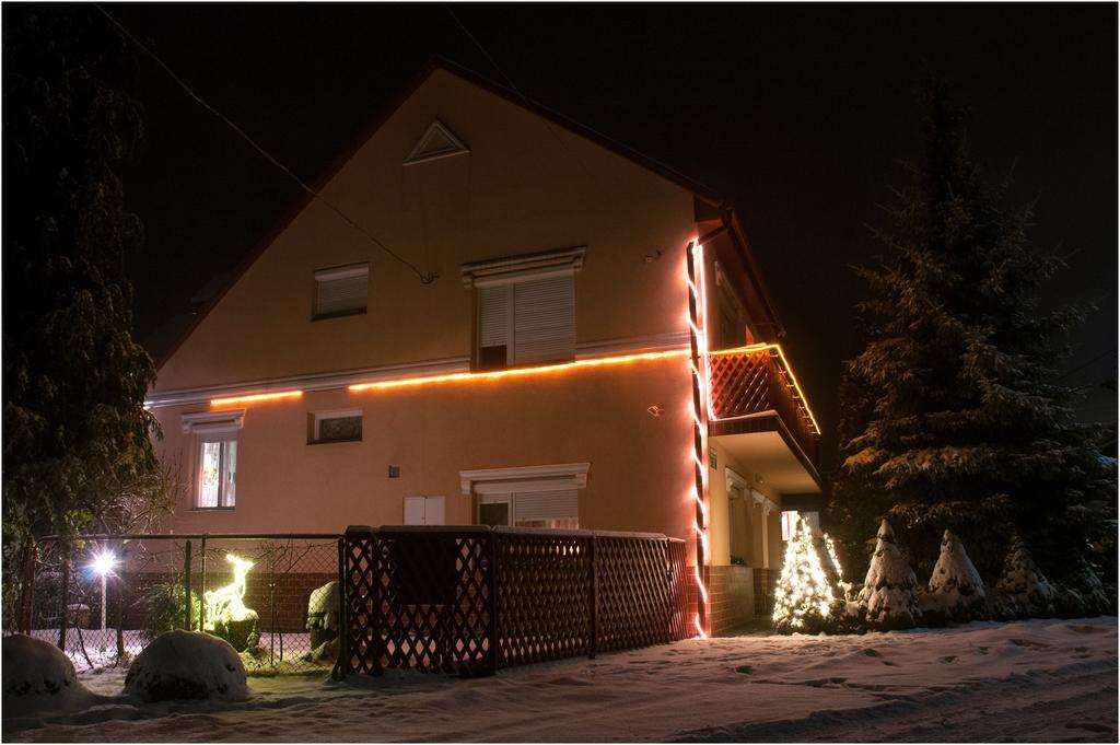 Margaret Apartman エゲルサローク 部屋 写真